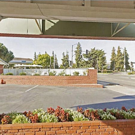 Americas Best Value Inn - Livermore Extérieur photo