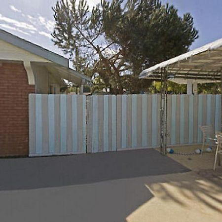 Americas Best Value Inn - Livermore Extérieur photo
